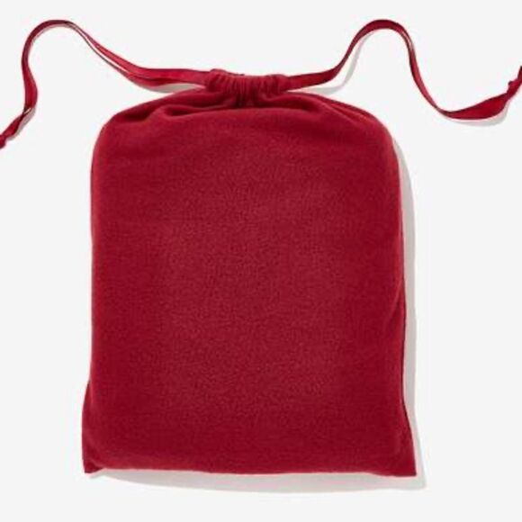 SHORT STORIES Travel Blanket - Ruby Wine - Picture 5 of 9